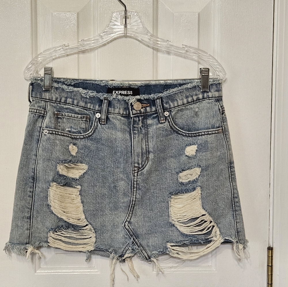 Express Distressed Denim Shorts 6P